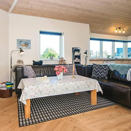 8 Person In Tatil Evi *